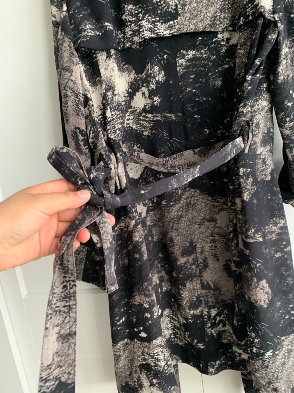 Babaton Trench Coat Open Front with Belt Size M Lined - Picture 7 of 9